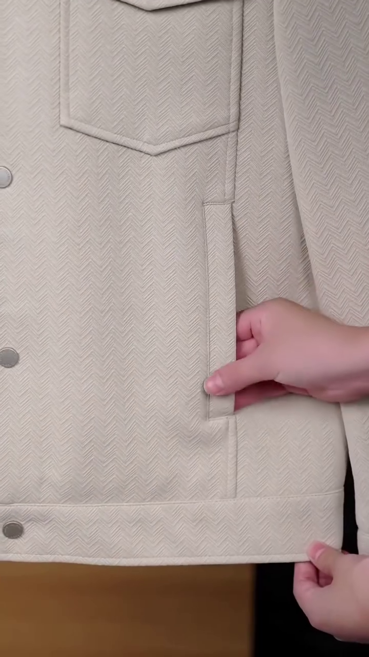 Men's Structured Shirt Jacket with Flap Pockets - Image 7